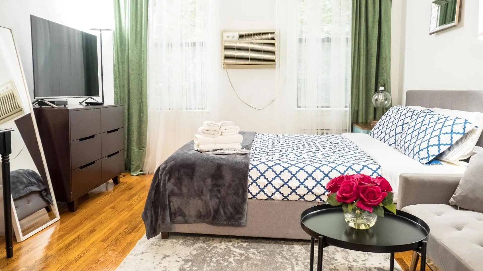Lägenhet Second Home Nyc New York