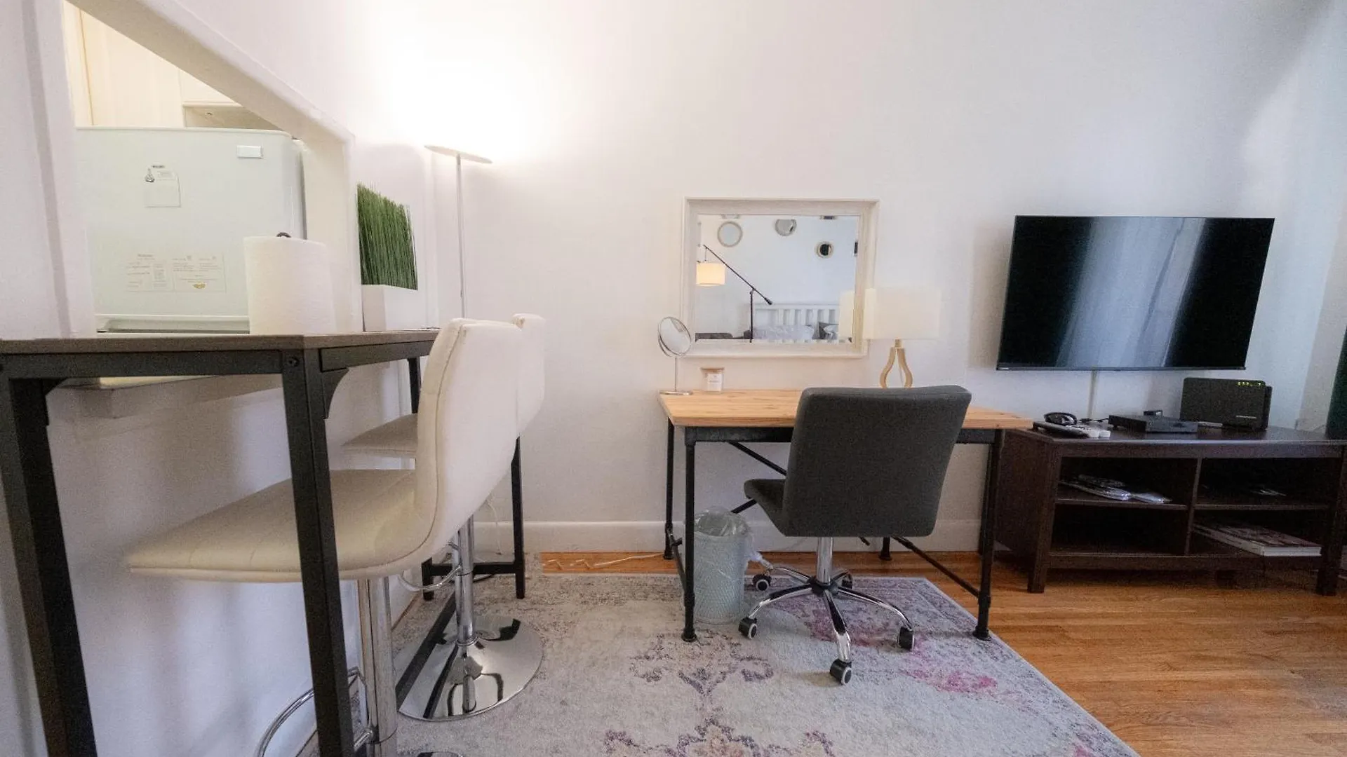 Second Home Nyc New York Apartment